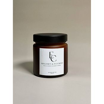 										Свеча из соевого воска / аромат Bergamot & Patchouli									